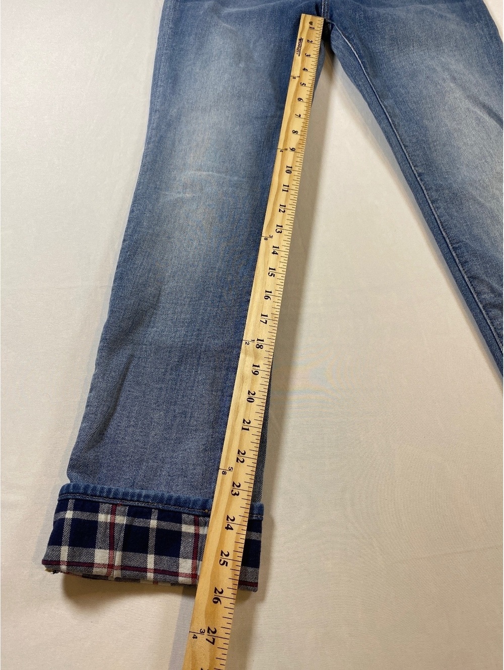 Driftwood Colette Plaid Cuff Women Jeans Size 26 - Picture 3 of 9